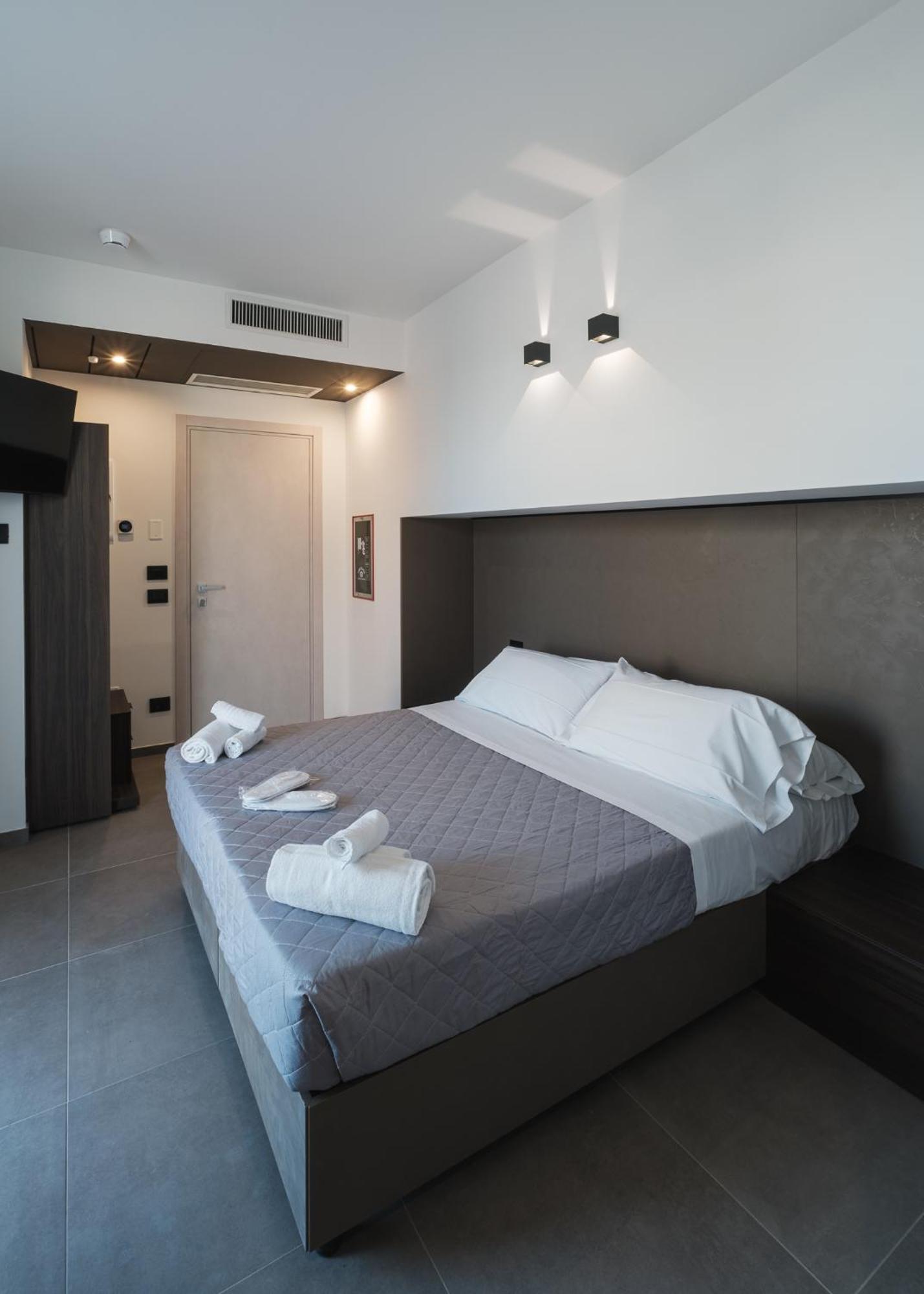 Residence Goldoni6 Suite Apartment Rimini Kültér fotó